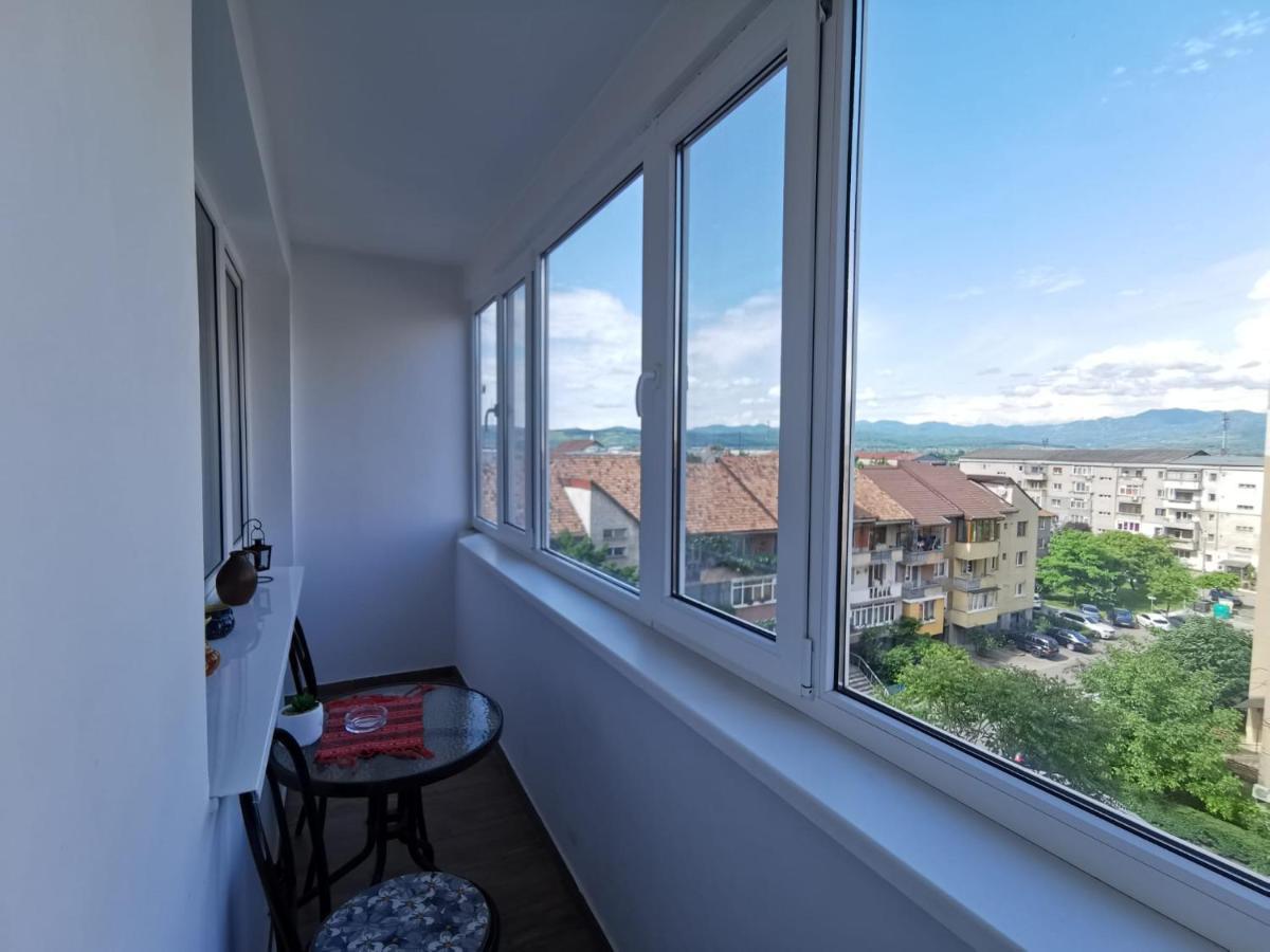 Apartament Carla-Maria Deva Exteriör bild
